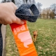 Explorer Dog zásobník na sáčky s roličkou